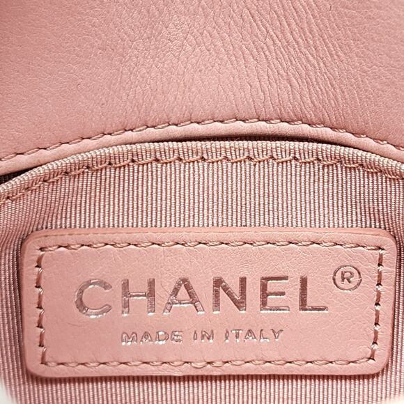 Chanel CC Clasp Medium Calf Leather Flap Bag Studded Chevron Pink - rare - Picture 10 of 12